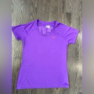 Women’s under armour tshirt